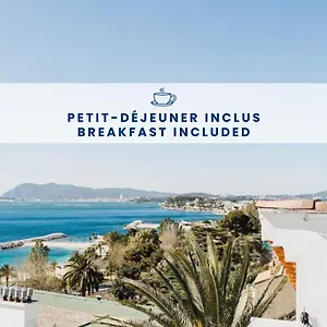 Les Voiles Hotel